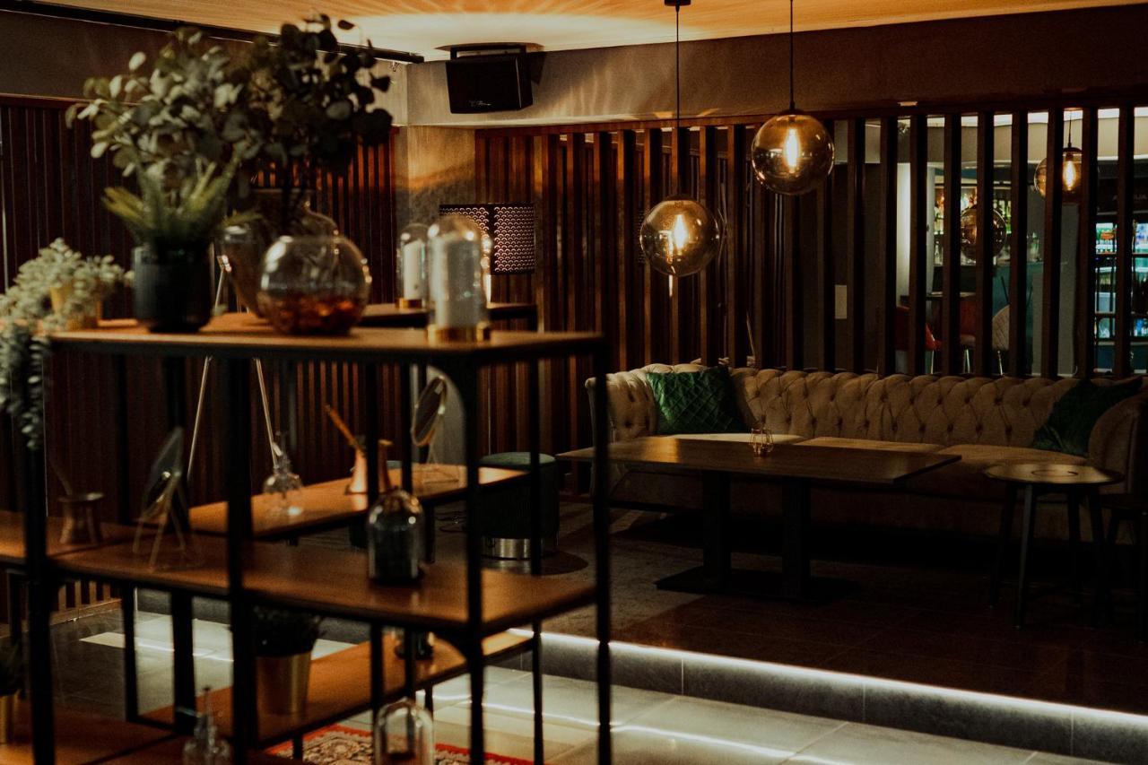 Hotel Ali Baba Humenné Exteriér fotografie