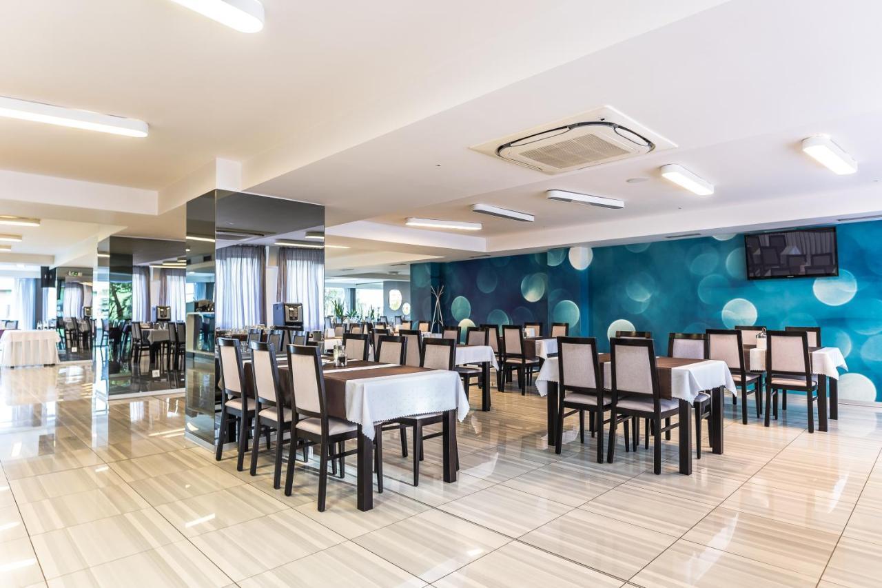 Hotel Ali Baba Humenné Exteriér fotografie